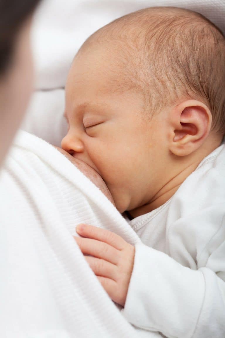 Quels sont les bons gestes pour allaiter son bébé ?