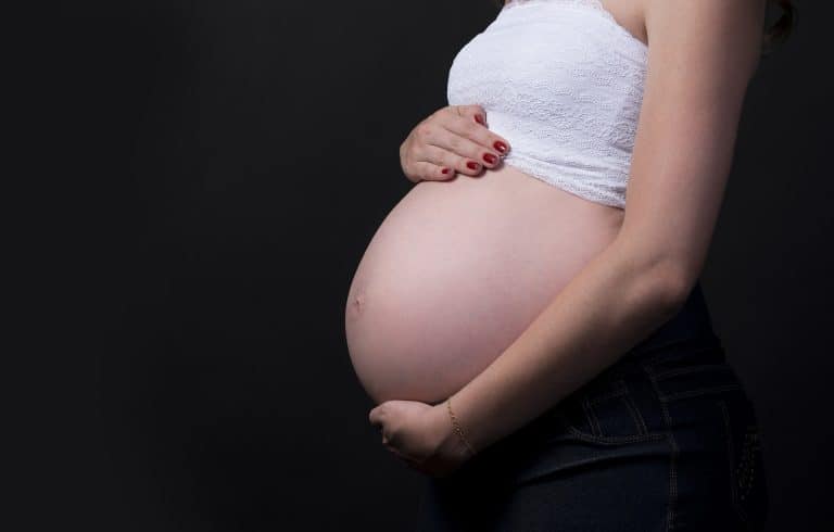 Conseils pour se préparer émotionnellement à la grossesse