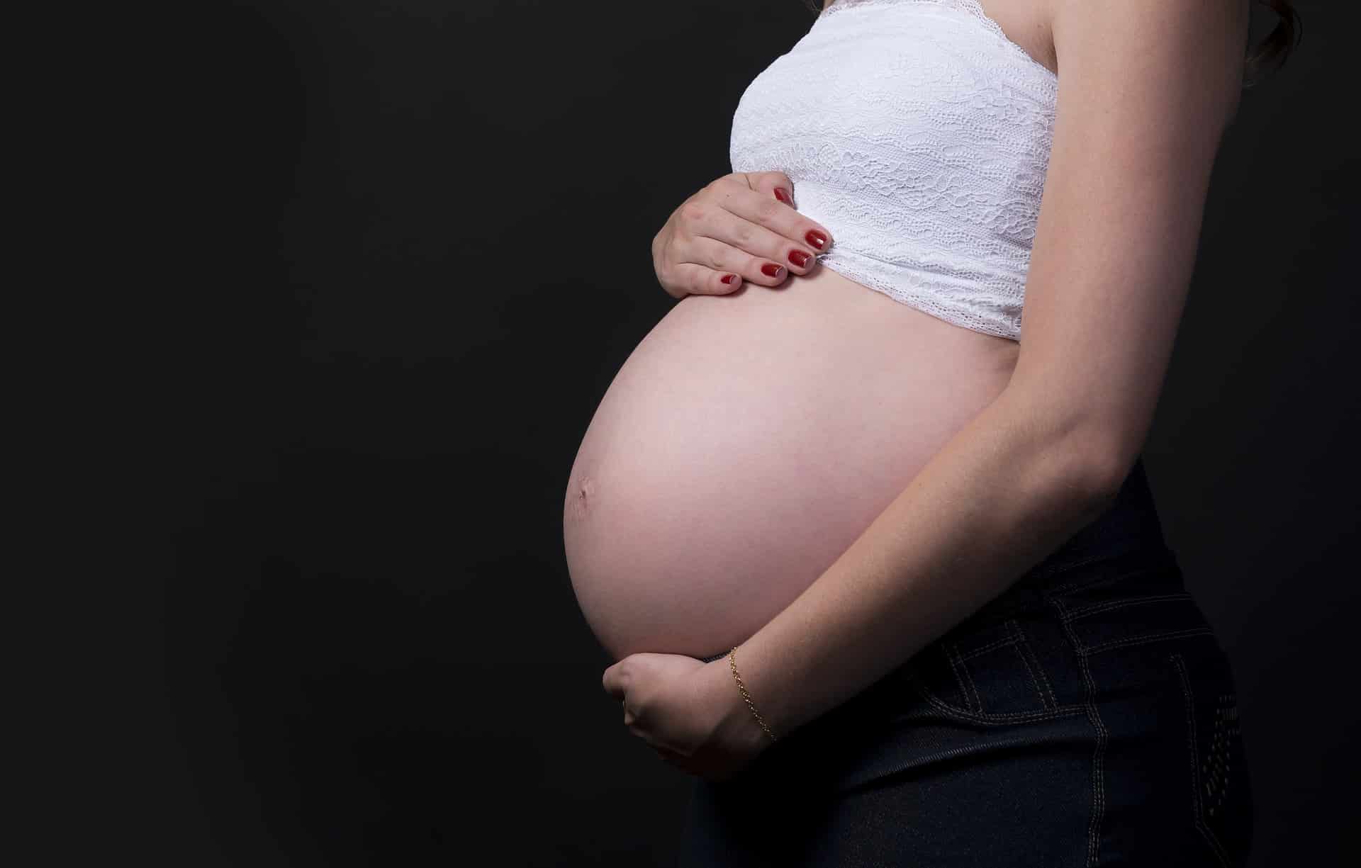 Conseils pour se préparer émotionnellement à la grossesse