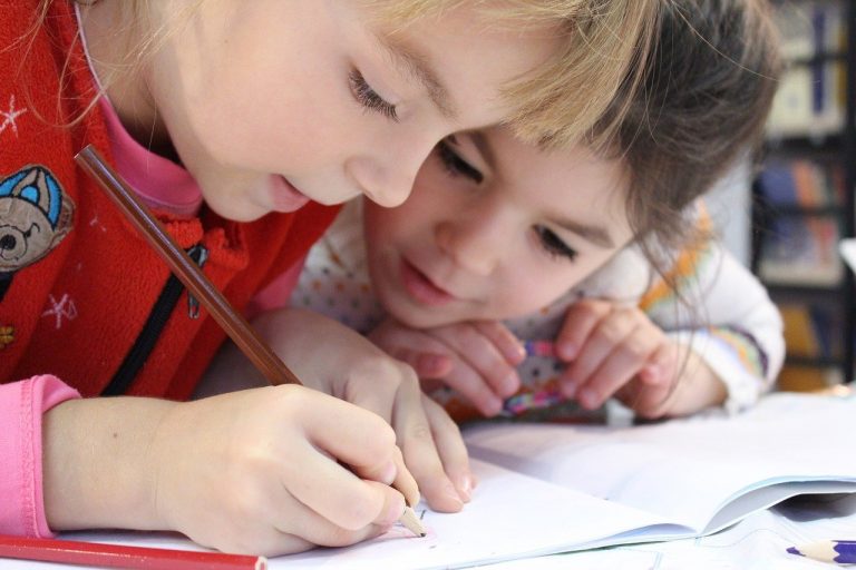 Des conseils utiles pour le premier jour d’école de votre enfant
