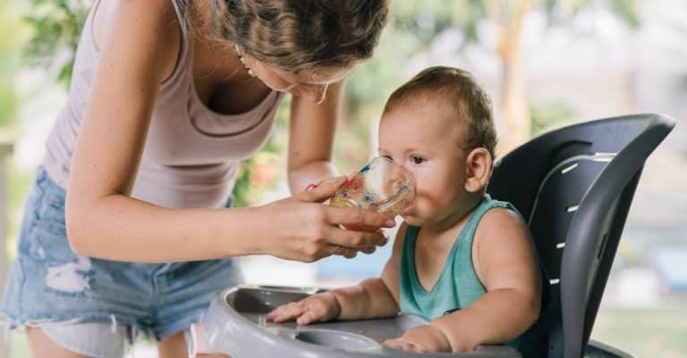 Comment un bébé découvre-t-il le monde qui l&rsquo;entoure ?