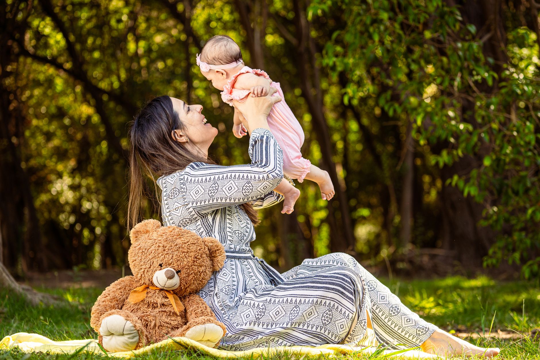 Comment Bébé découvre-t-il son environnement ?