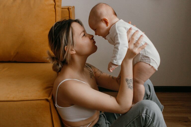 Être maman : Quelles sont les plus belles joies de la maternité ?