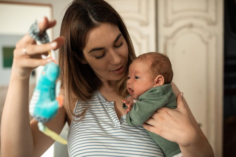 Comment l&rsquo;affection entre une maman et son bébé est-elle infinie et intemporelle ?