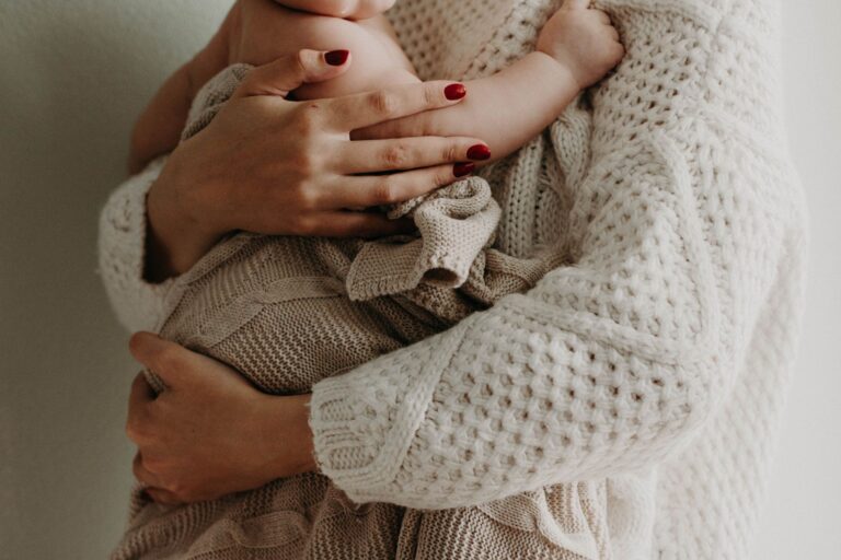 Comment renforcer la complicité entre maman et bébé au quotidien ?