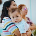 Comment soutenir une maman vibrante d&rsquo;émotion dans la quête d&rsquo;autonomie de son bébé ?